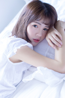 女生被教官打耳光
